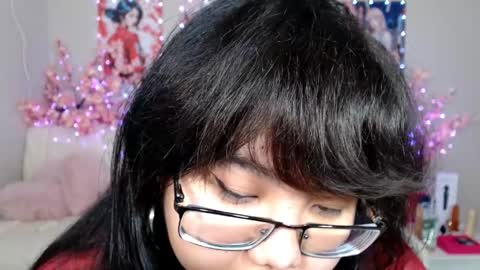 Snapshot of moertomlly chatting on May 9, 4:28 am Molly online show from May 9, 4:28 am