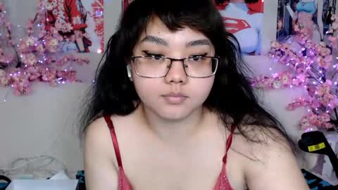 Snapshot of moertomlly chatting on May 28, 6:10 am Molly online show from May 28, 6:10 am