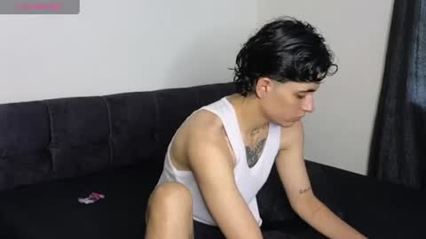 mohamed_malik online show from June 18, 4:22 pm