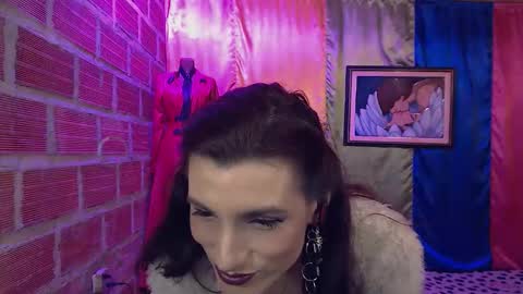 moira_hot online show from December 5, 6:37 pm