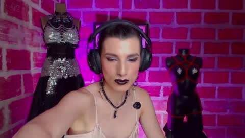 moira_hot online show from March 29, 6:30 pm