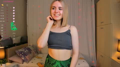 Laura online show from January 28, 1:08 am