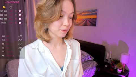 Laura online show from January 28, 11:06 am