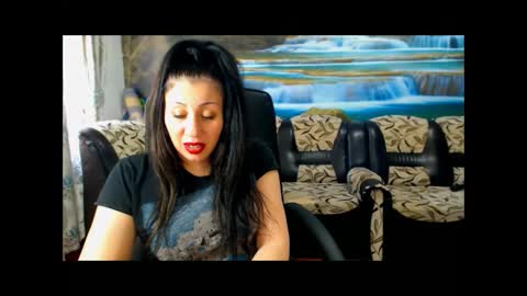 moistmady online show from March 6, 10:09 am