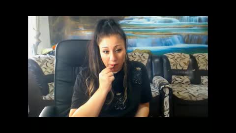 moistmady online show from November 3, 1:45 pm