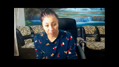 moistmady online show from January 19, 6:39 am