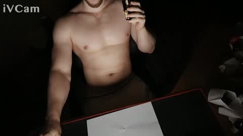 Snapshot of moisturizer777 chatting on November 1, 10:34 pm moisturizer777 online show from November 1, 10:34 pm