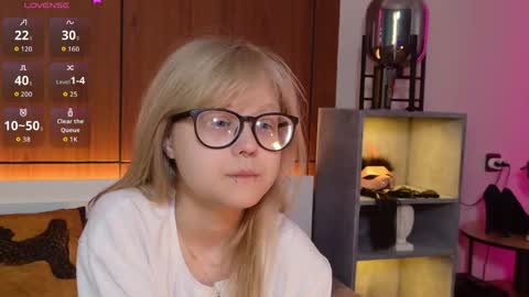 Snapshot of moliqin chatting on April 14, 7:36 am moliqin online show from April 14, 7:36 am