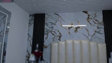 Hey Guys  Im Mollie online show from February 5, 11:59 am