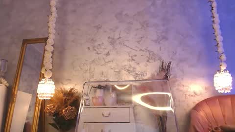 Moly online show from October 3, 6:32 am