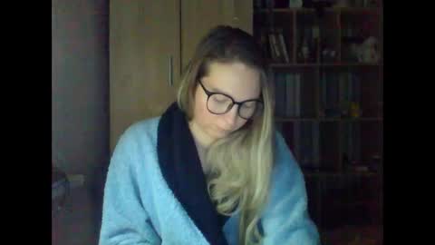 molly971345 online show from February 10, 4:16 am