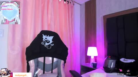 Snapshot of molly__a chatting on April 19, 3:00 pm Molly online show from April 19, 3:00 pm