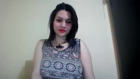 Snapshot of molly_fragance chatting on September 29, 6:13 pm Molly online show from September 29, 6:13 pm