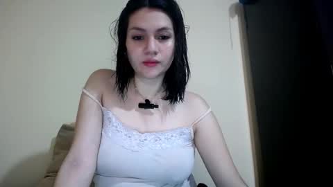 Snapshot of molly_fragance chatting on October 11, 5:55 pm Molly online show from October 11, 5:55 pm
