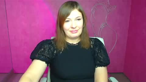 Molly online show from December 13, 4:05 pm