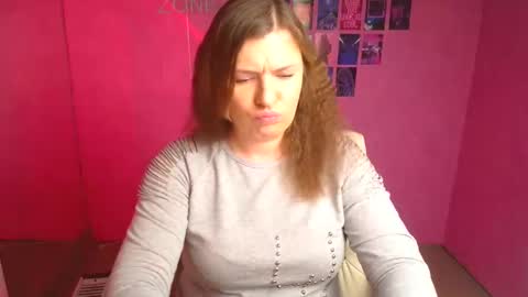 Snapshot of molly_mis chatting on February 13, 12:45 pm Molly online show from February 13, 12:45 pm