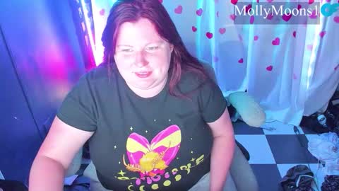 molly_moons online show from May 13, 9:00 pm