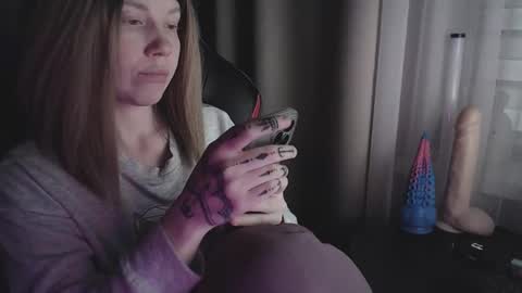 I have new photos come and see with love Molly online show from February 27, 2:54 pm