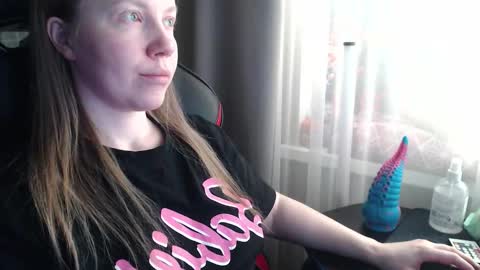 I have new photos come and see with love Molly online show from March 6, 8:33 am