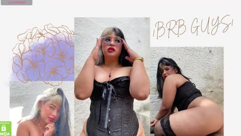 Snapshot of molly_shake chatting on February 10, 7:12 am Molly online show from February 10, 7:12 am