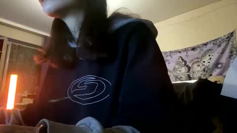 mollyEXD online show from October 24, 6:04 pm