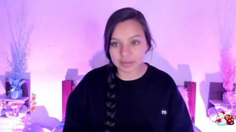 New girl Emily Valentina  Michelle online show from January 3, 1:27 am