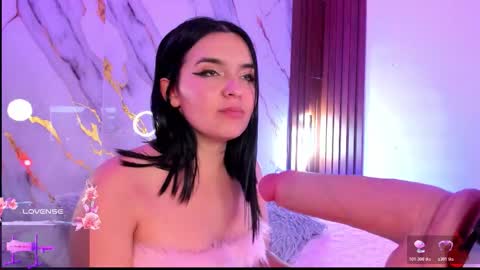 New girl Emily Valentina  Michelle online show from March 18, 10:02 pm