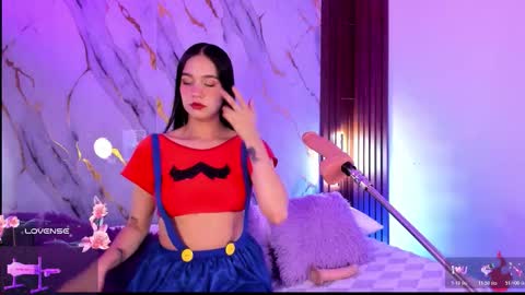 New girl Emily Valentina  Michelle online show from March 29, 8:09 pm