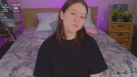 Molly online show from February 18, 10:00 am