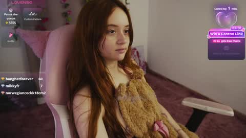 mollysb_05 online show from December 10, 2:05 am