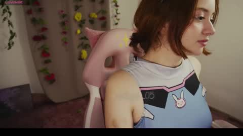 mollysb_05 online show from March 6, 8:59 pm