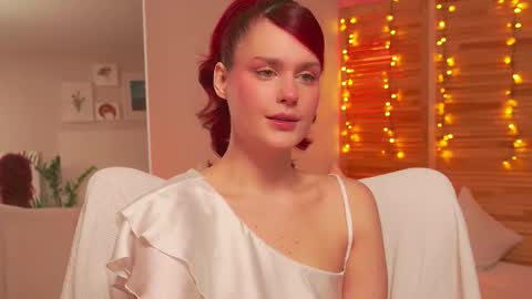 Hello my name is Fabulous online show from February 6, 5:12 am