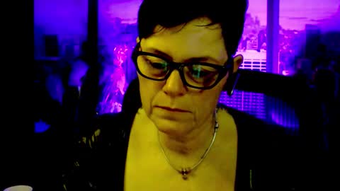 MollySun Nina Randmann online show from February 7, 6:55 pm