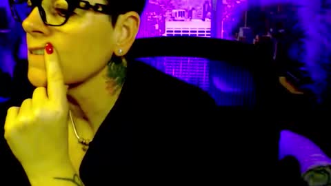 MollySun Nina Randmann online show from February 28, 6:31 pm