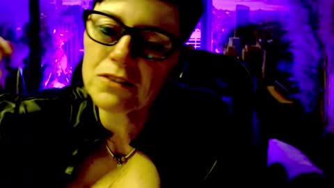 MollySun Nina Randmann online show from May 19, 2:45 pm