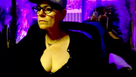 MollySun Nina Randmann online show from May 30, 4:59 pm