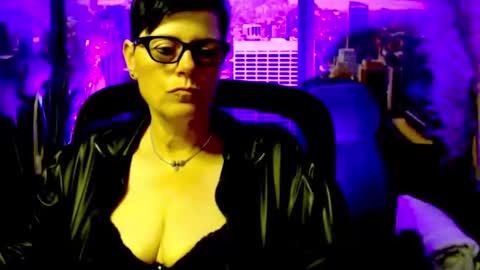 MollySun Nina Randmann online show from June 9, 4:29 pm