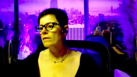 MollySun Nina Randmann online show from June 10, 3:00 pm