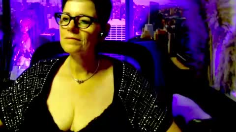 MollySun Nina Randmann online show from July 12, 5:26 pm