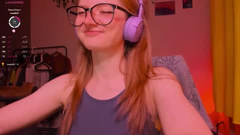 mollytucker online show from November 22, 2:16 pm