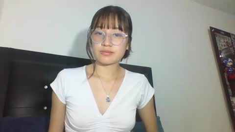 mollywalter online show from January 23, 7:29 pm