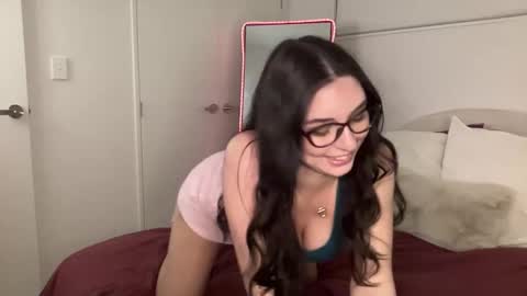 Molly online show from October 24, 1:24 am