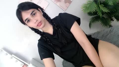 MOMIKHEM online show from May 21, 6:20 am