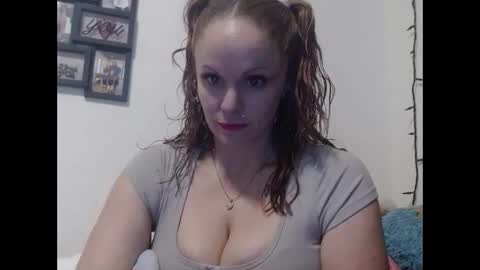 mommabearanpoppabear850 online show from January 17, 5:23 am