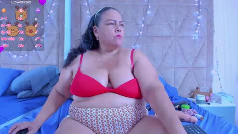 Jelitza online show from December 17, 8:34 am