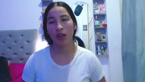 Snapshot of mommy_dulce chatting on July 23, 1:19 am ANDREA online show from July 23, 1:19 am