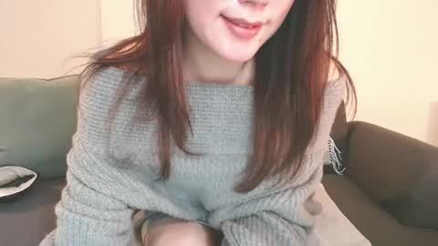 Momo online show from January 31, 5:42 pm