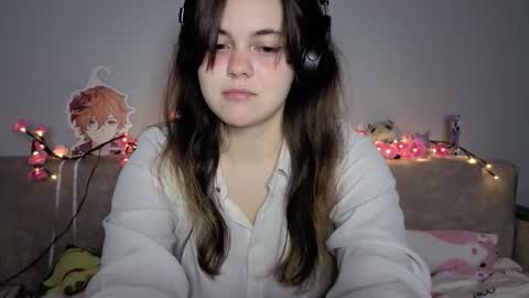 Momo online show from March 9, 6:34 pm