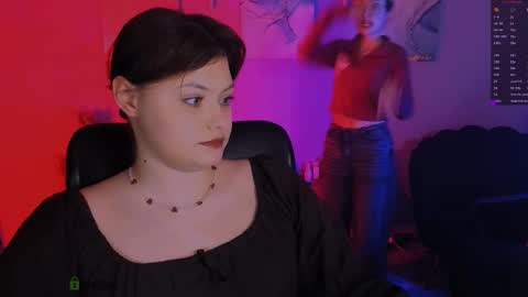 Mona  online show from February 4, 8:58 pm