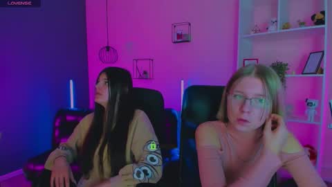 Mona  online show from February 5, 8:24 pm